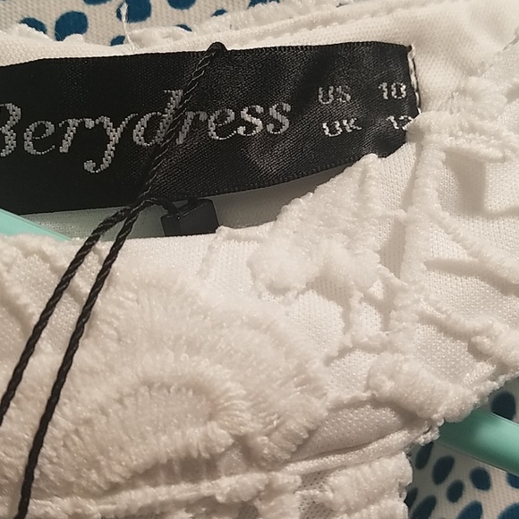 Size 18 White Dress - Picture 2 of 2